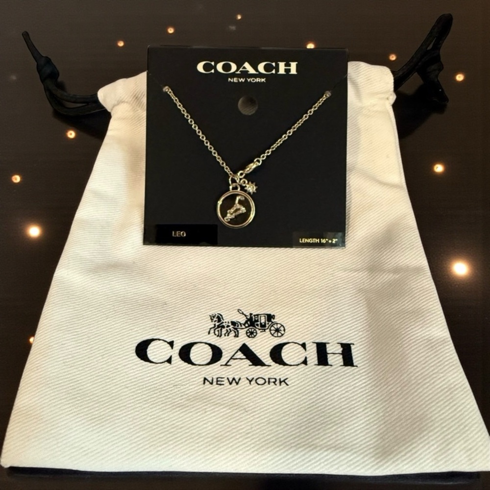 ♌️COACH♌️Leo Zodiac Gold Tone Necklace with Dust Bag/NWT - Picture 2 of 8